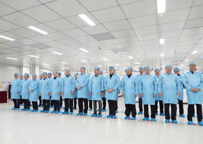 2121非凡光伏（酒泉基地）4.8GW高效异质结电池首线成功投产